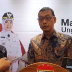 Seragam Sekolah Gratis