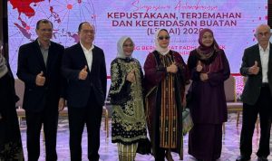 Guru Besar UNM di Malaysia.(foto/ist)