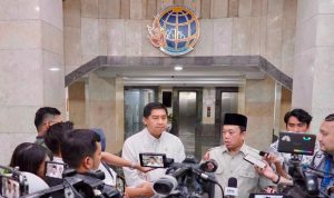 Menteri ATR/BPN dan Maruar Sirait memberikan keterangan ke awak media.(foto/ist)