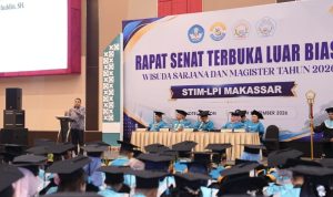 Walkot Makassar Munafri hadiri Wisuda STIM-LPI.(foto/ist)