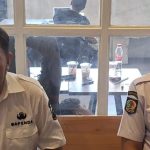 Sekda Andi Zulkifly dan Kepala Bapenda.(foto/ist)